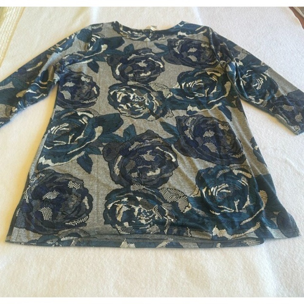 Christopher Banks Top Womens Medium Blue Floral Rose Print 3 4 Sleeve Knit Tunic